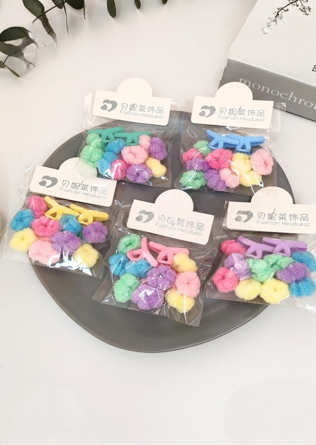 Fiyonk Model 2cm Çiftli Mandal Toka ve 13lü Boğumlu Mini Havlu Lastik Toka Karısık