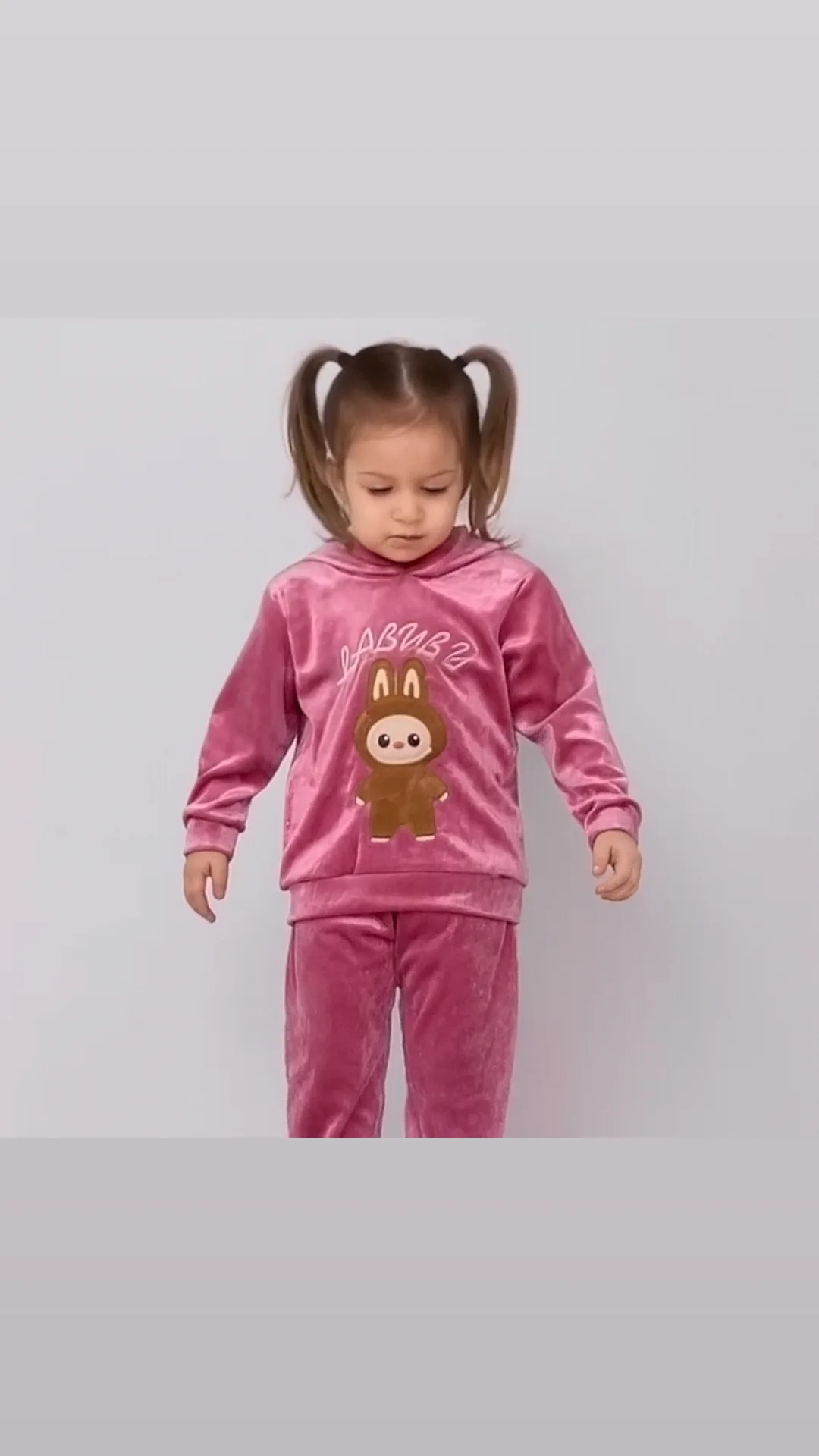 5/8 Y LABUBU NAKISLI KADIFE KIZ TAKIM-Saç tebesiri hediye