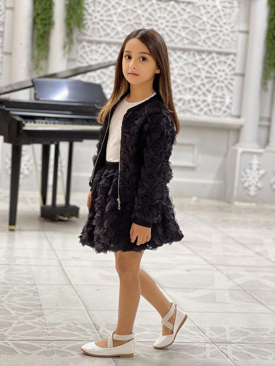 İthal Güllü Kumaş Ceketli Etekli Body 3’lü Kız Çocuk Takım