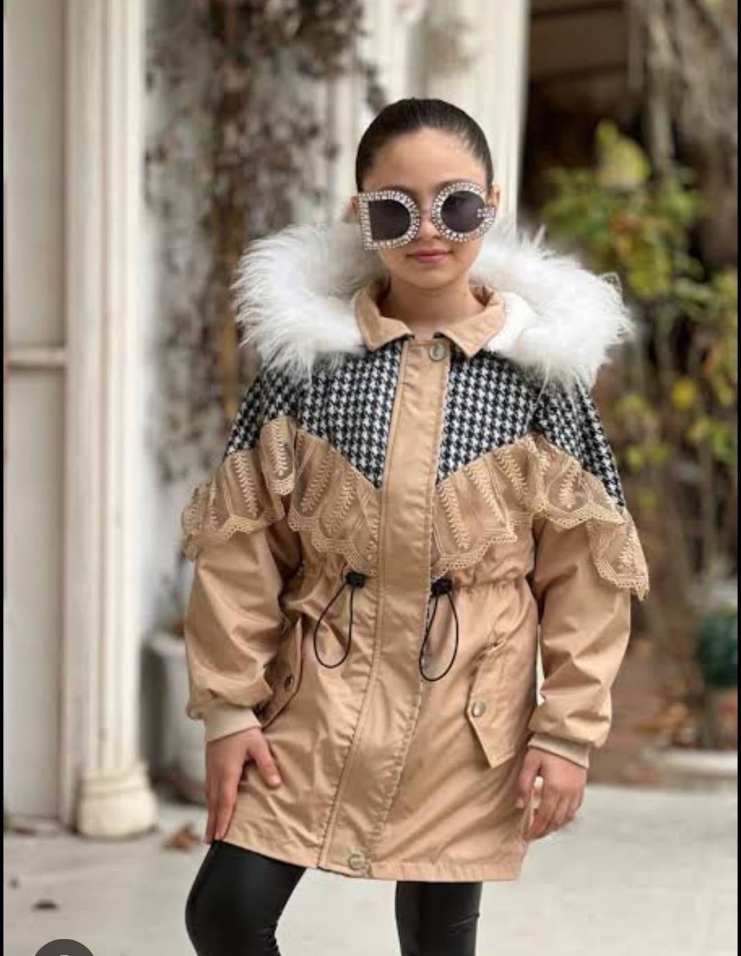 Kız Çocuk Dantel Detaylı Mont